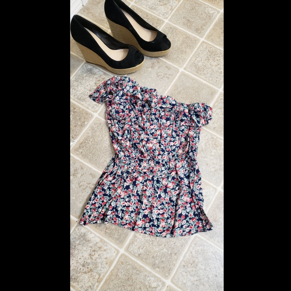 Floral One Shoulder Top 3/$20
